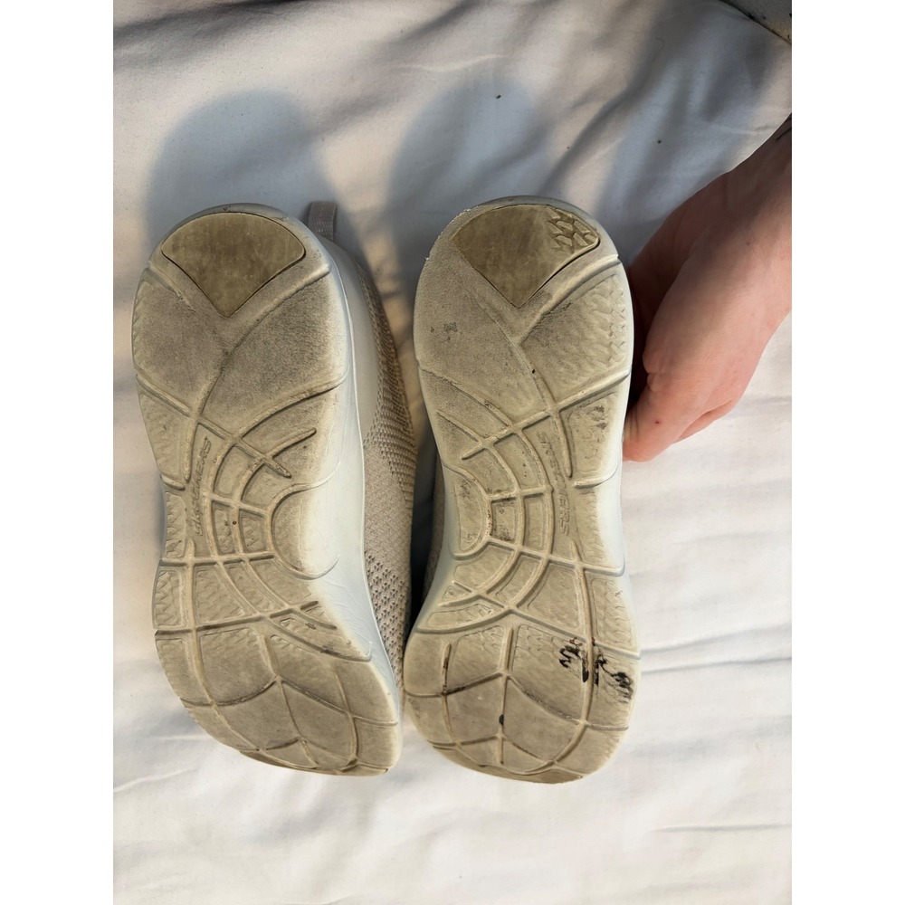 Skechers Arch Fit Refine Slip On‎ Sneakers Taupe Knit Walking Shoes 7.5 - Picture 4 of 5